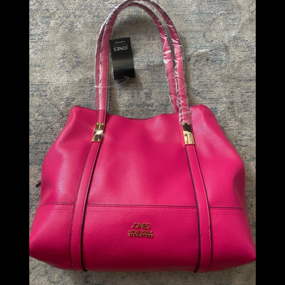 Jones New York Signature Shoulder bag